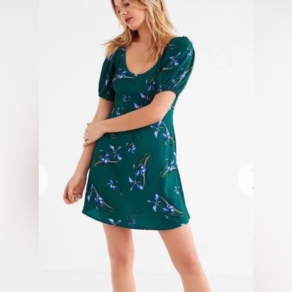Urban outfitters epiphany green puff sleeve mini dress